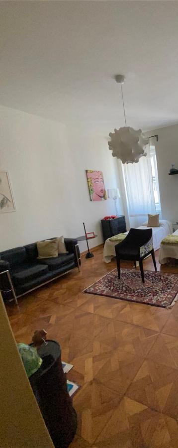 Alla Scalinata Del Teatro Rossetti Parcheggio Trieste Exterior foto