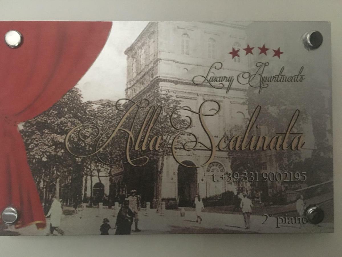 Alla Scalinata Del Teatro Rossetti Parcheggio Trieste Exterior foto